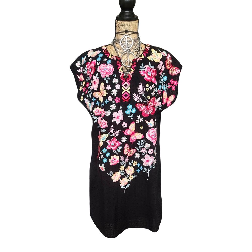 NWOT - SAVANNA JANE - women's Shift Embroidered dress - SIZE SMALL - Picture 2 of 16